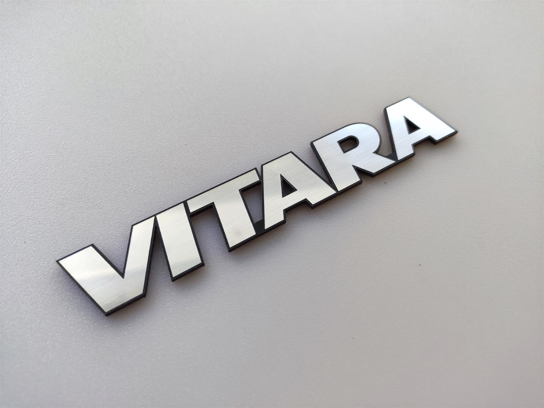 Suzuki vitara bagaj yazısı