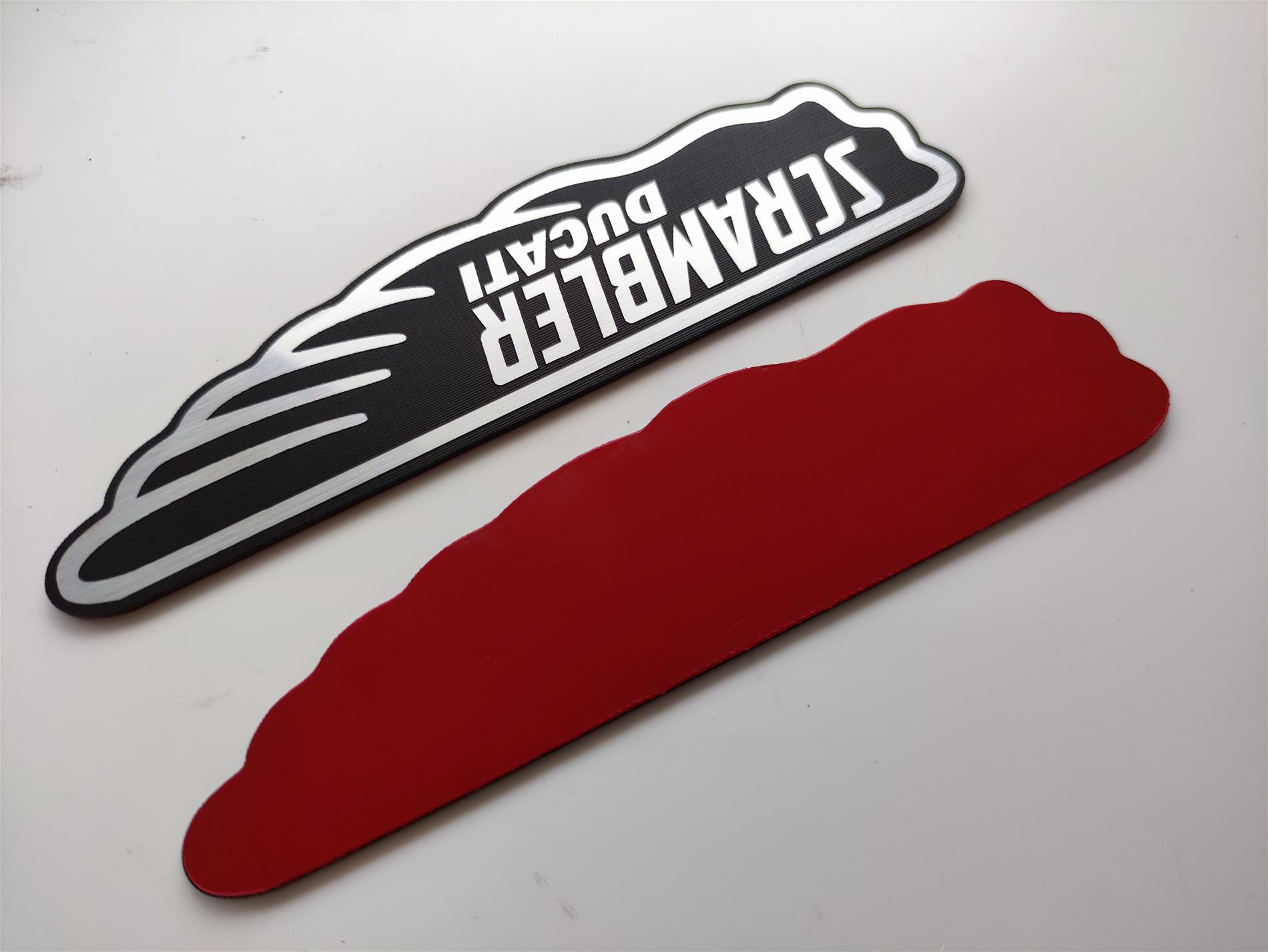Ducati scrambler motosiklet etiketi Plastik etiket badge sticker - Resim 2