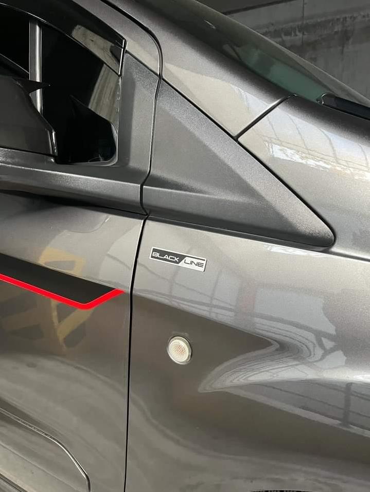 2x Ford courier tourneo connect Black line Etiket - Resim 4