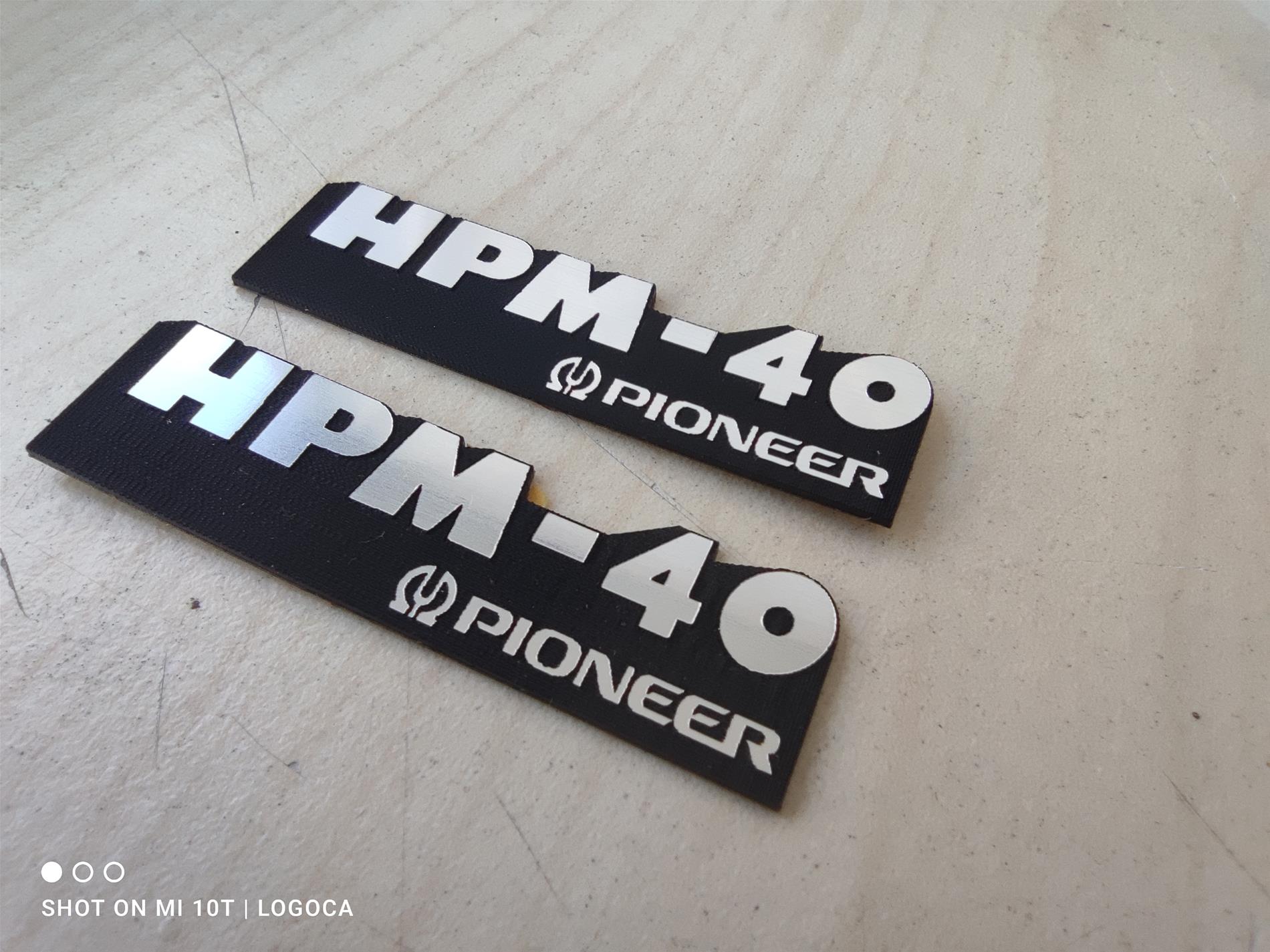 Pioneer HPM-40 Hoparlör Logosu - Vintage Audio Severler İçin Kaliteli Replika