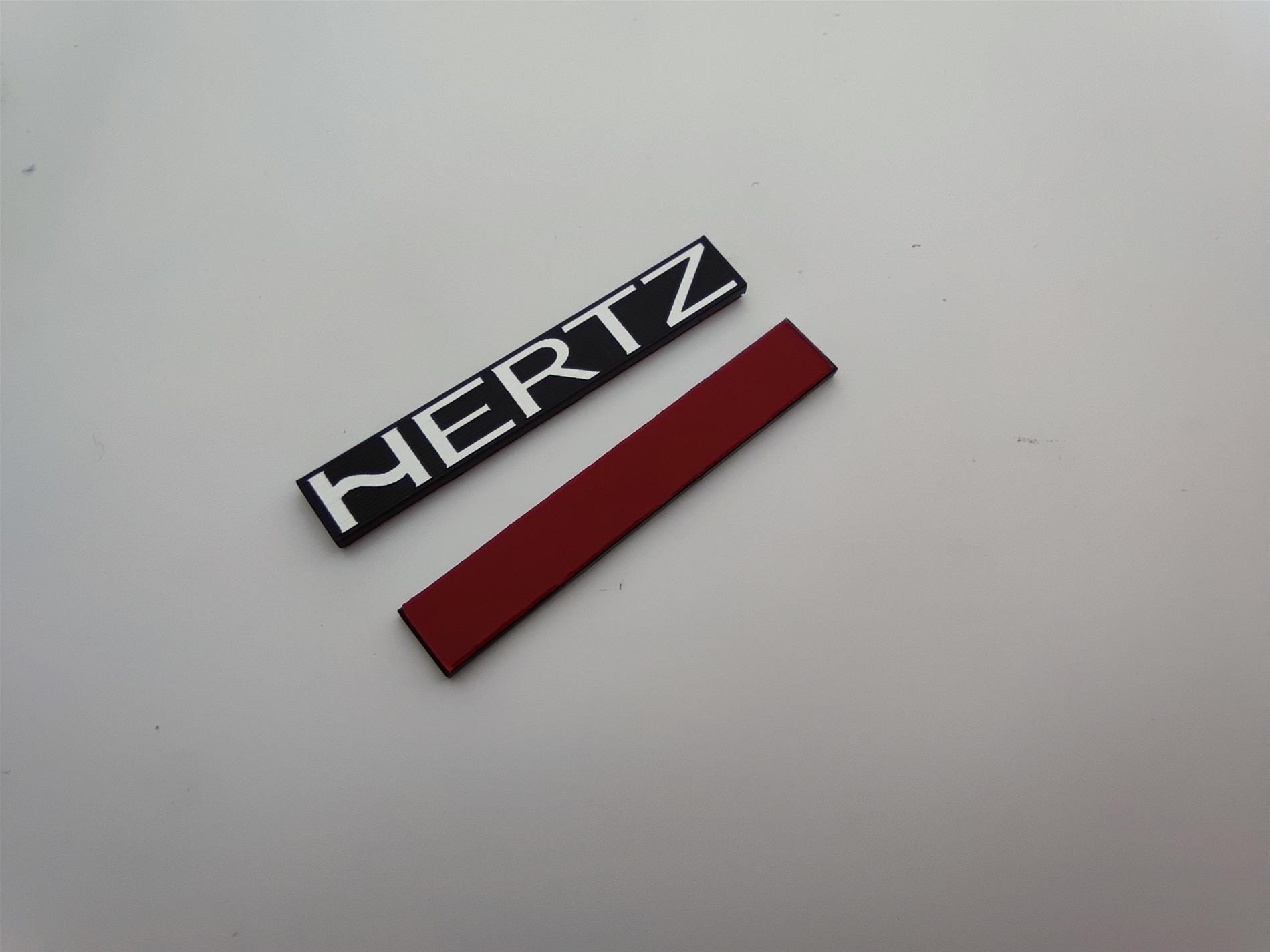 Hertz Logosu Etiket - Dayanıklı, Şık ve Kaliteli Araç Stickerları