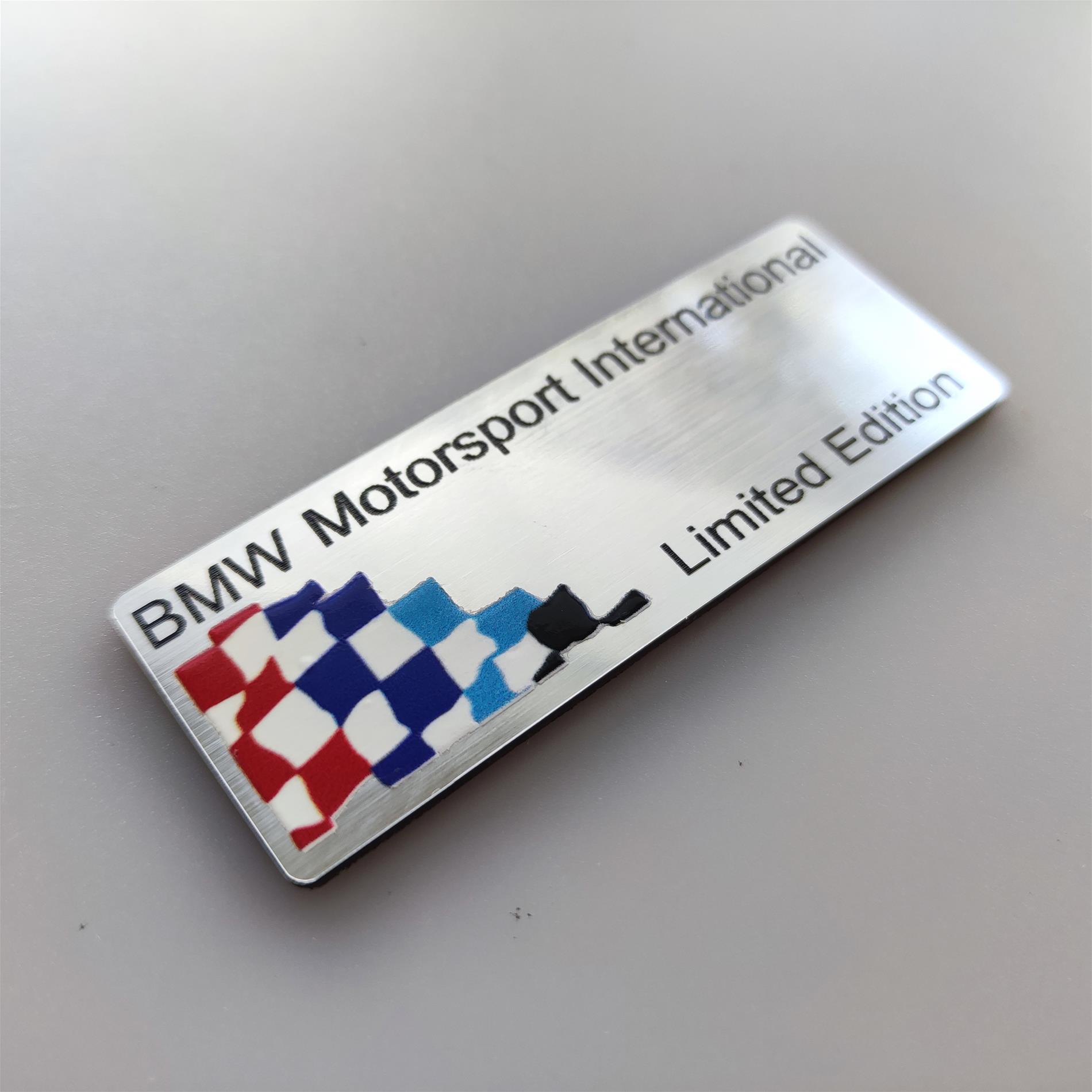 BMW Ralli bayraklı limited edition etiket