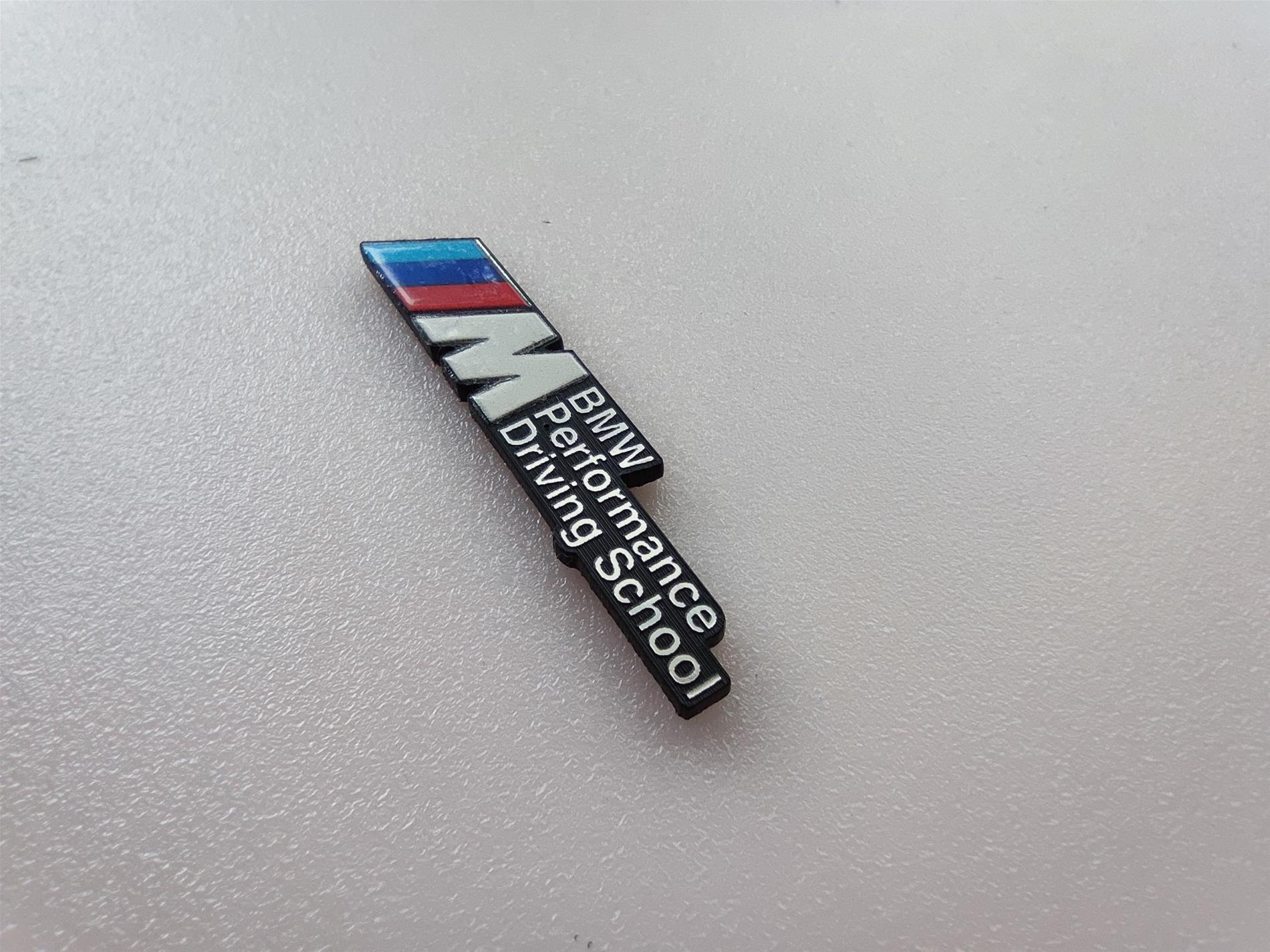 2adet  M BMW Performance driving school renkli plastik etiket - Resim 5