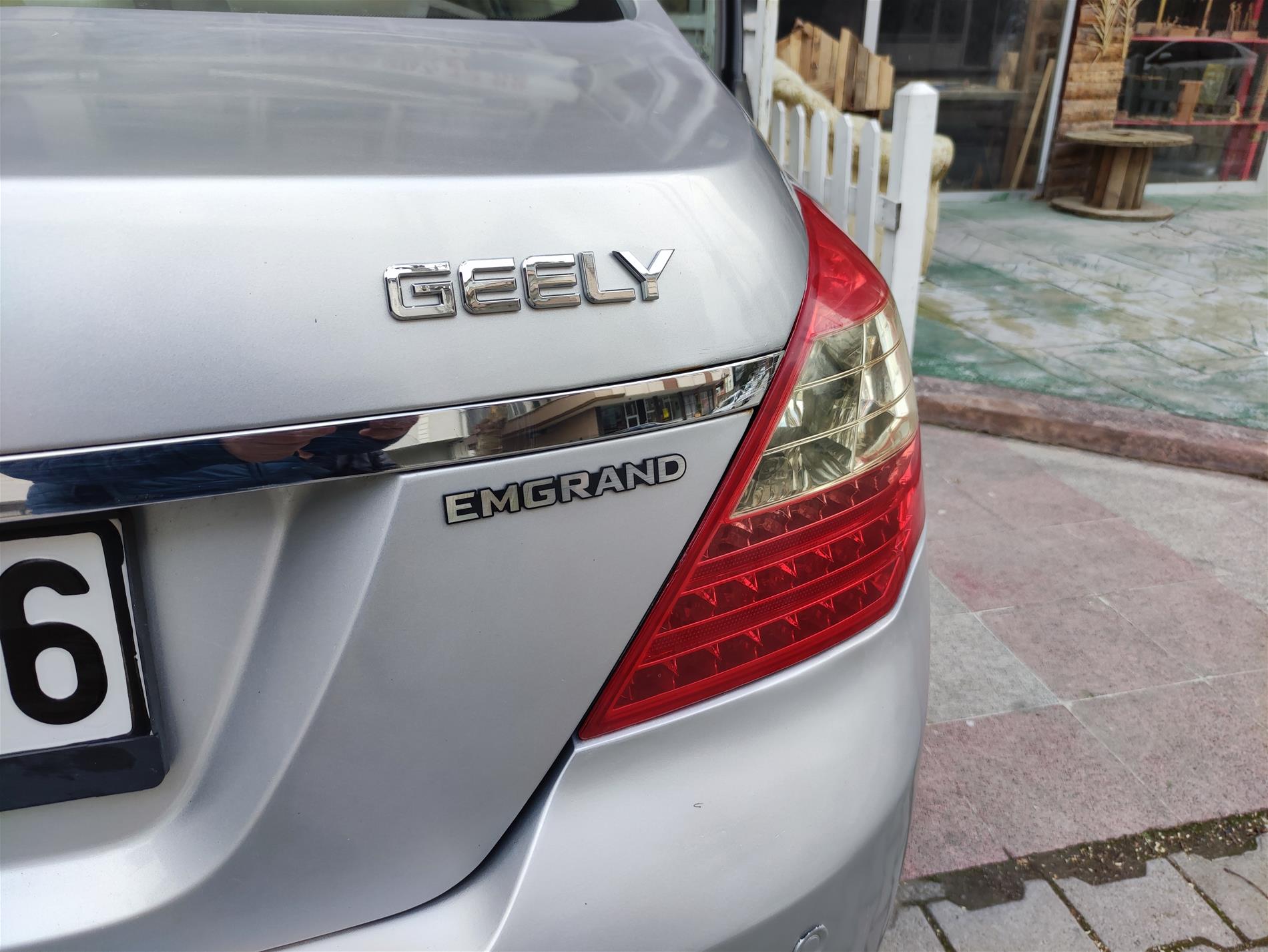 Geely Emgrand logo badge - Resim 7