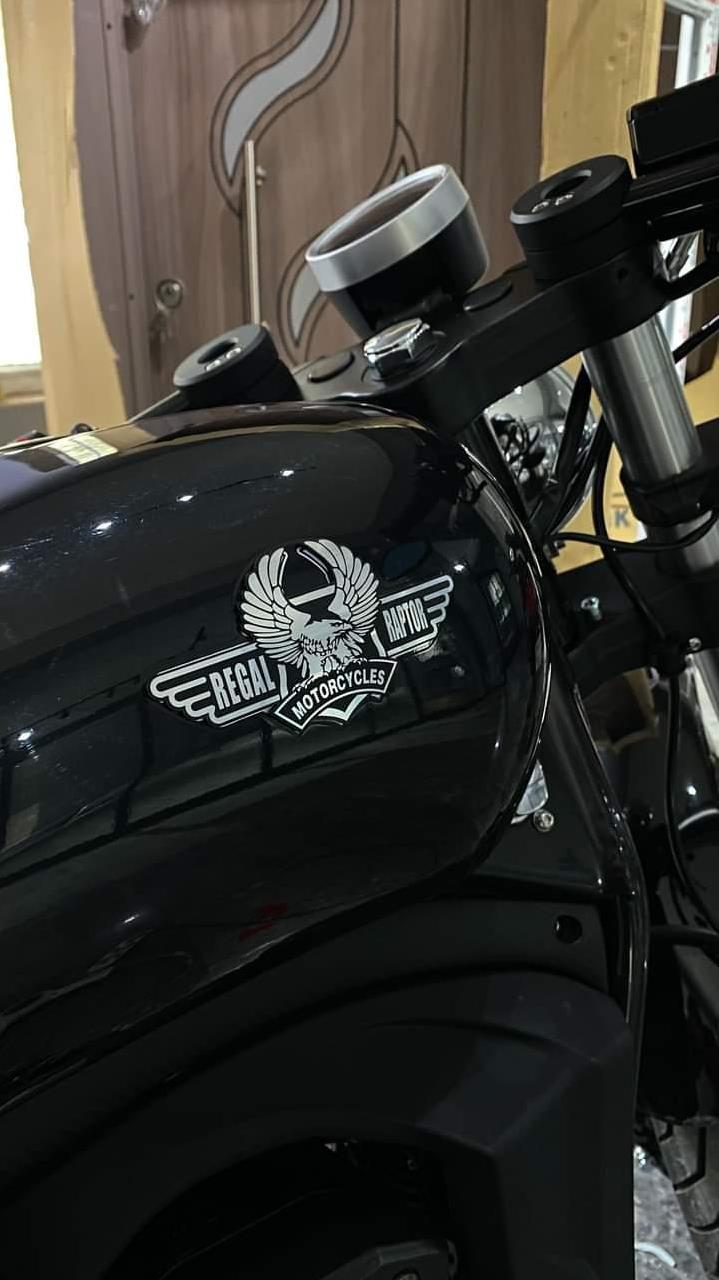 Regal Raptor motorcycles etiket  - Resim 5