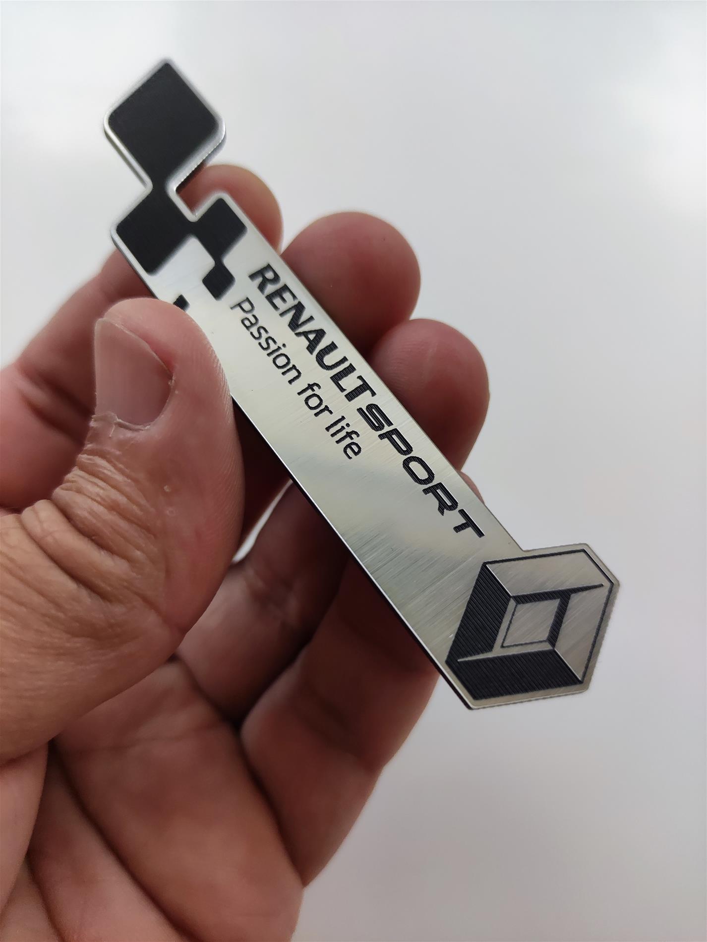 Renault Passion for life kişileştirilebilir sağ sol çamurluk etiketi - Resim 4