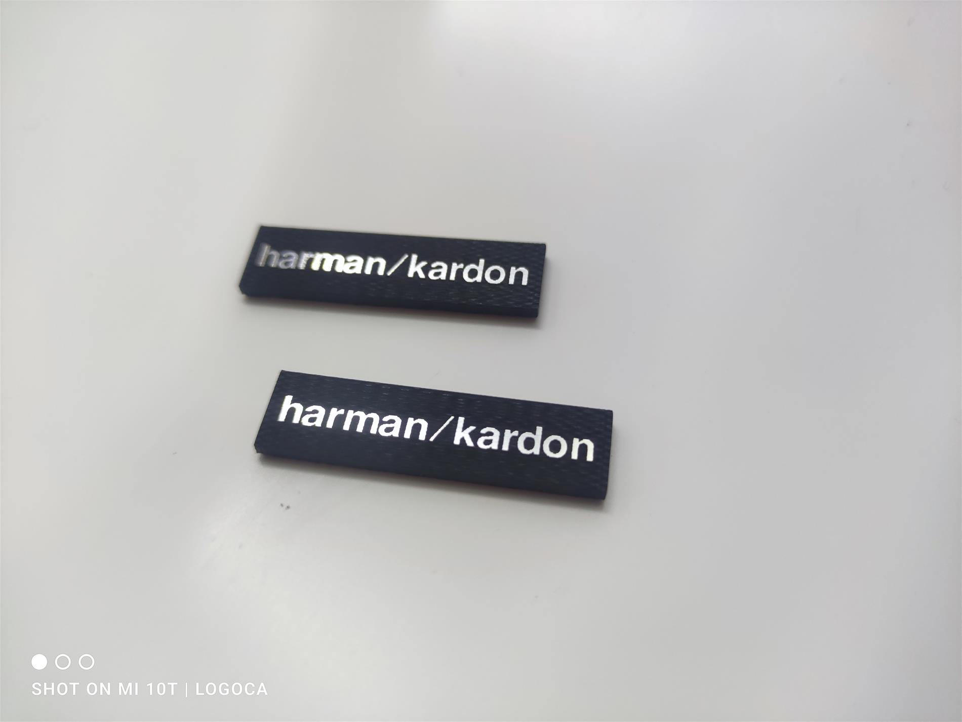 Harman kardon siyah logo