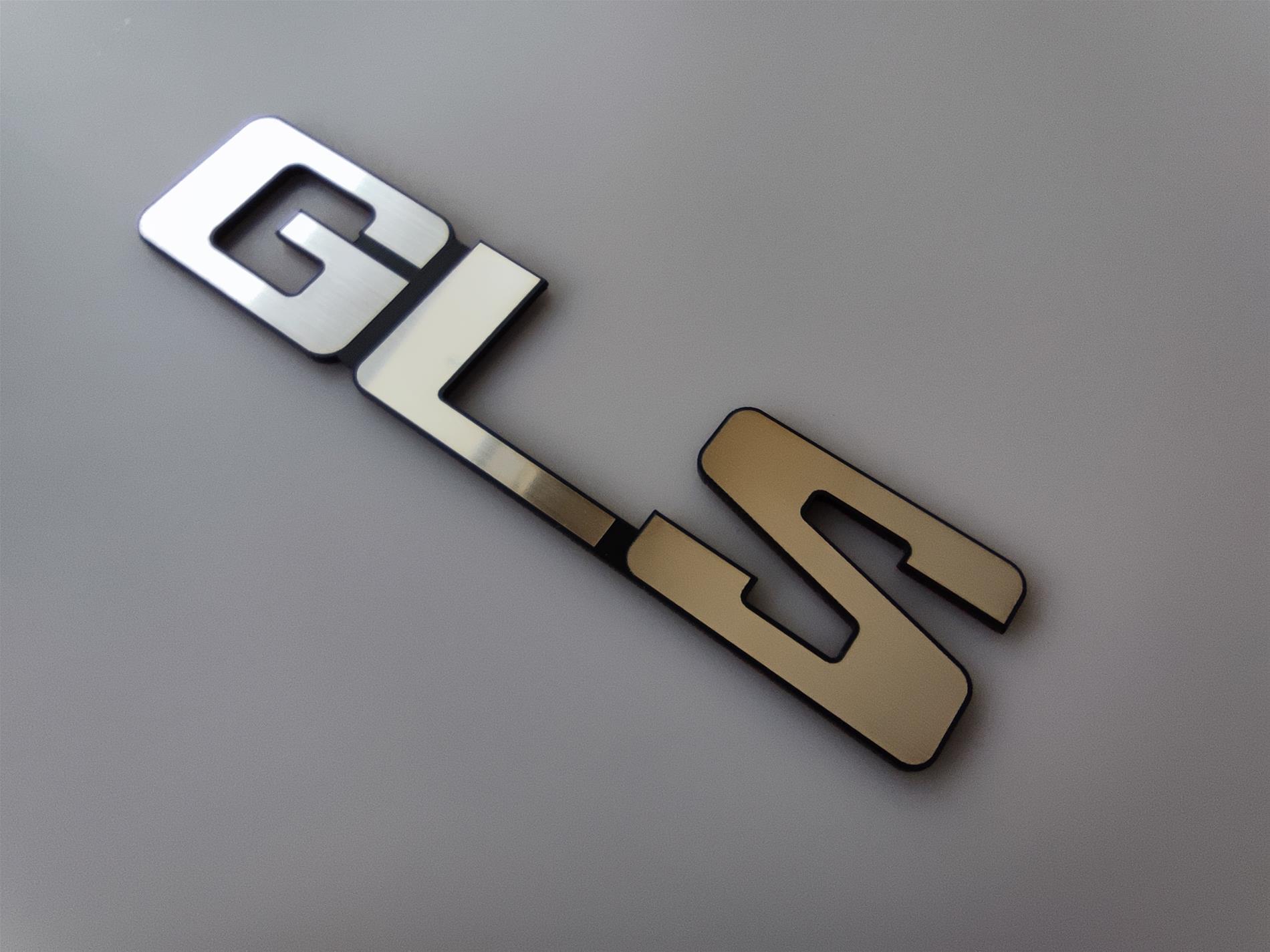 Ford Taunus GLS Kaporda Yazısı - Resim 2