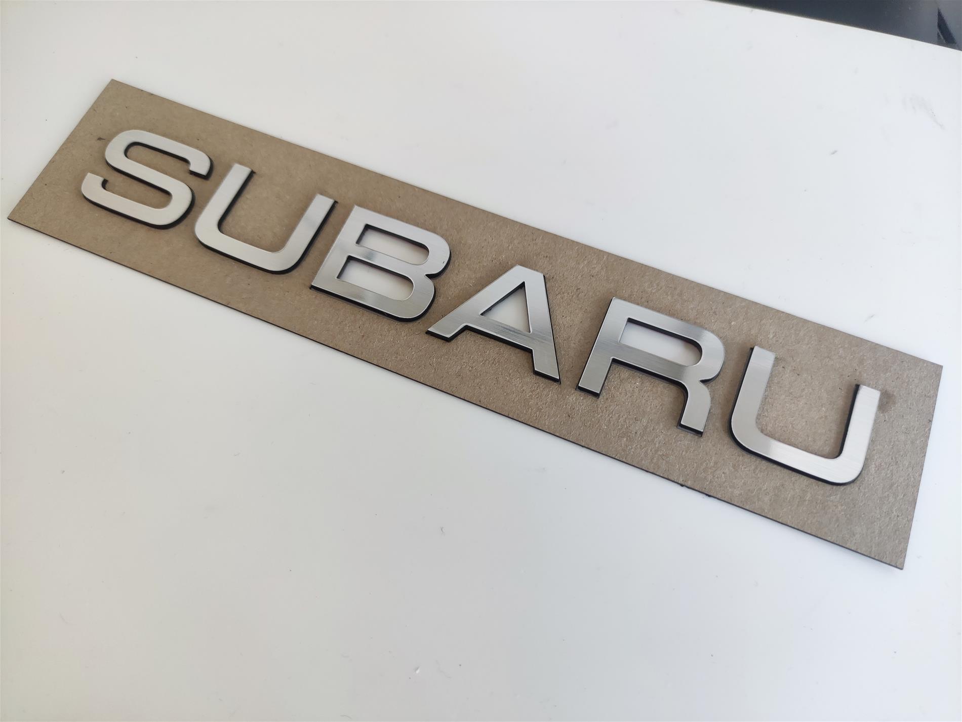 Subaru bagaj yazısı - Resim 4