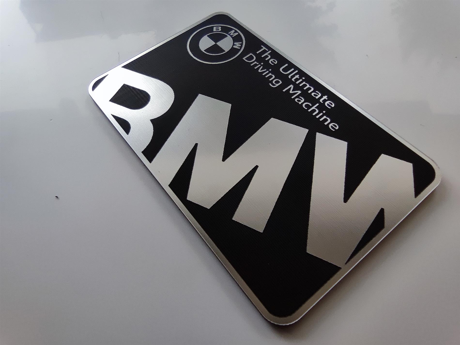 BMW siyah etiket The ultimate driving machine amblem decal - Resim 4