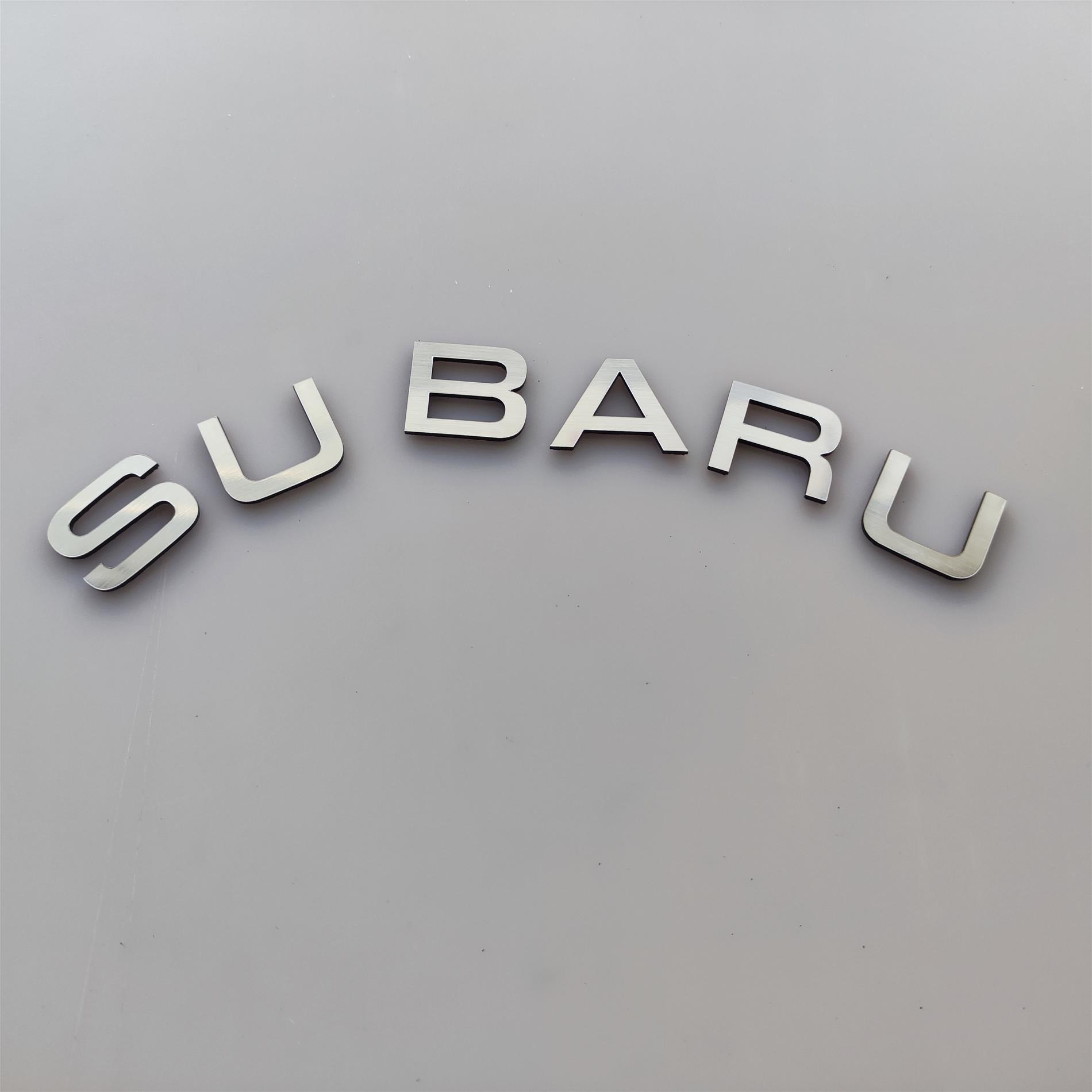 Subaru bagaj yazısı