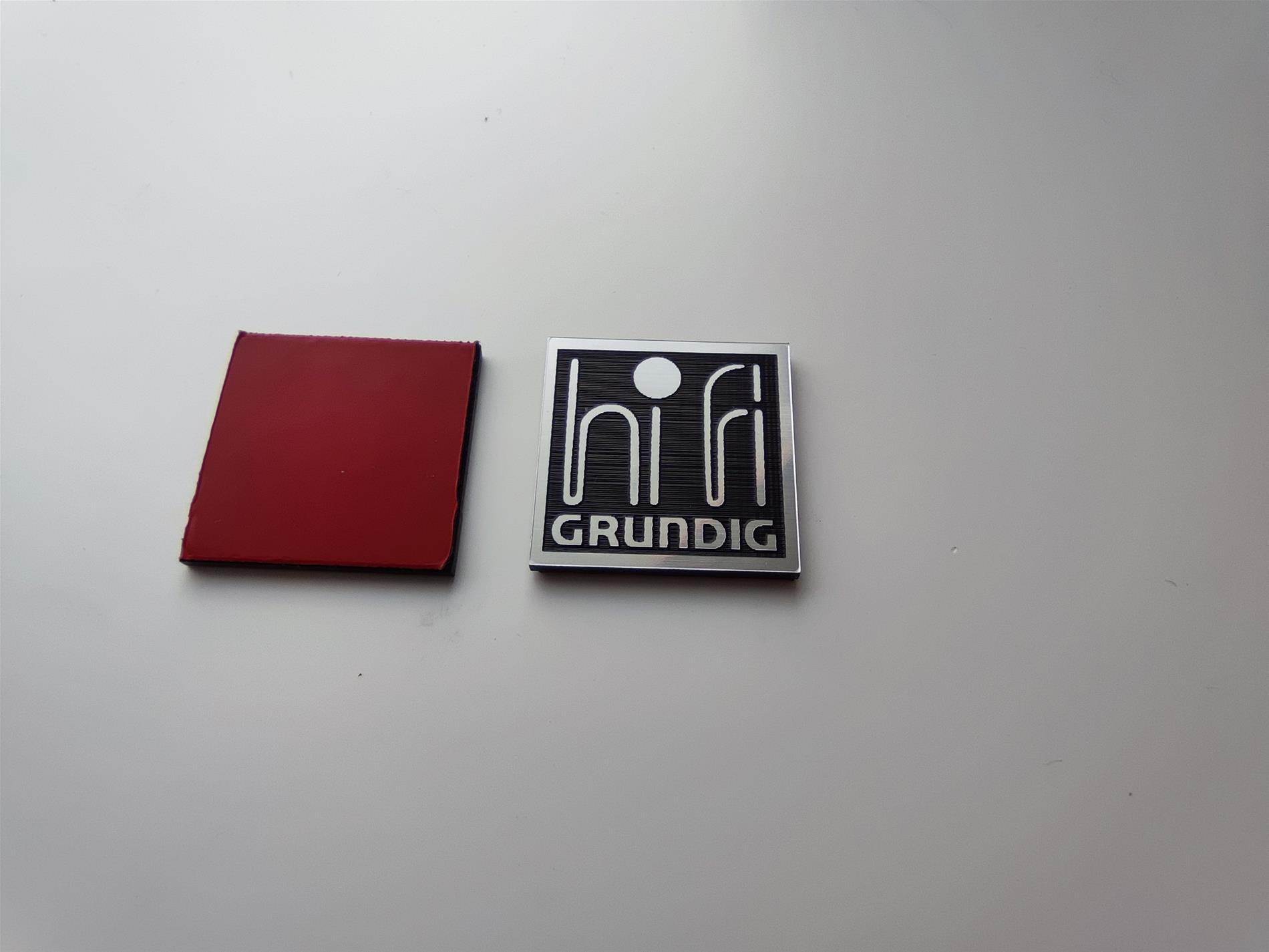 Grundig hifi logo etiket grundig yazısı alt kısımda