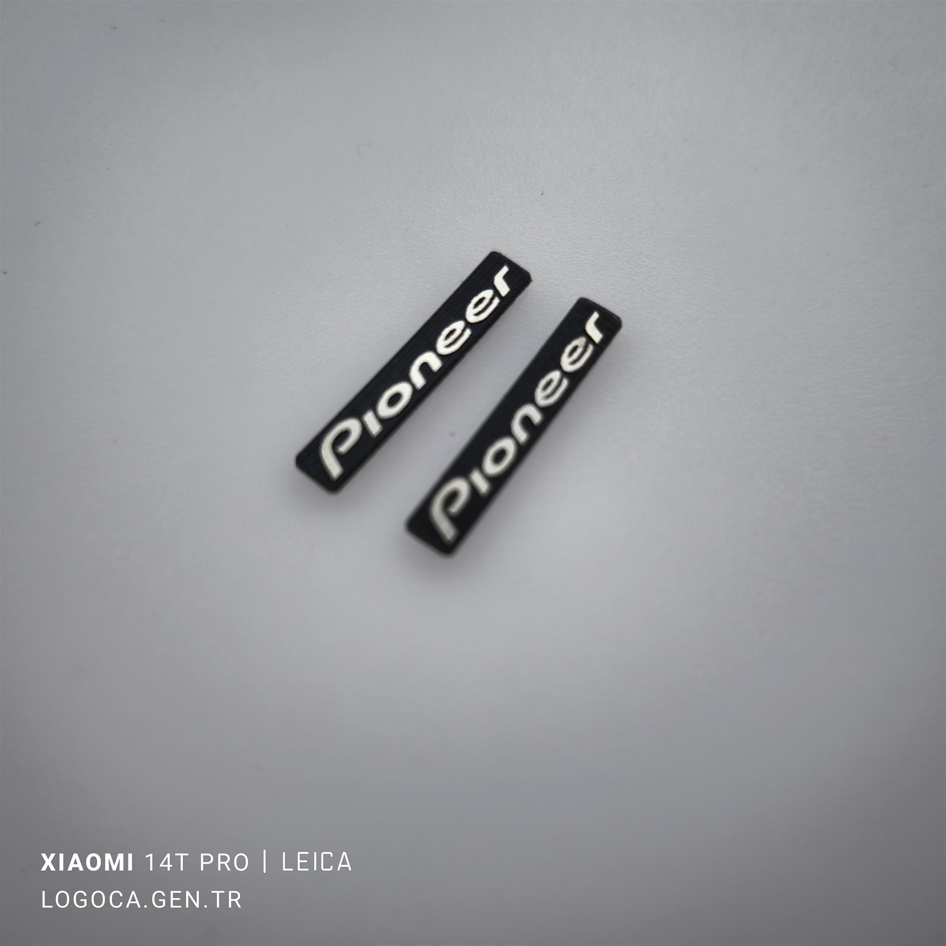 Pioneer Yeni tip araba teybi logosu 2 adet