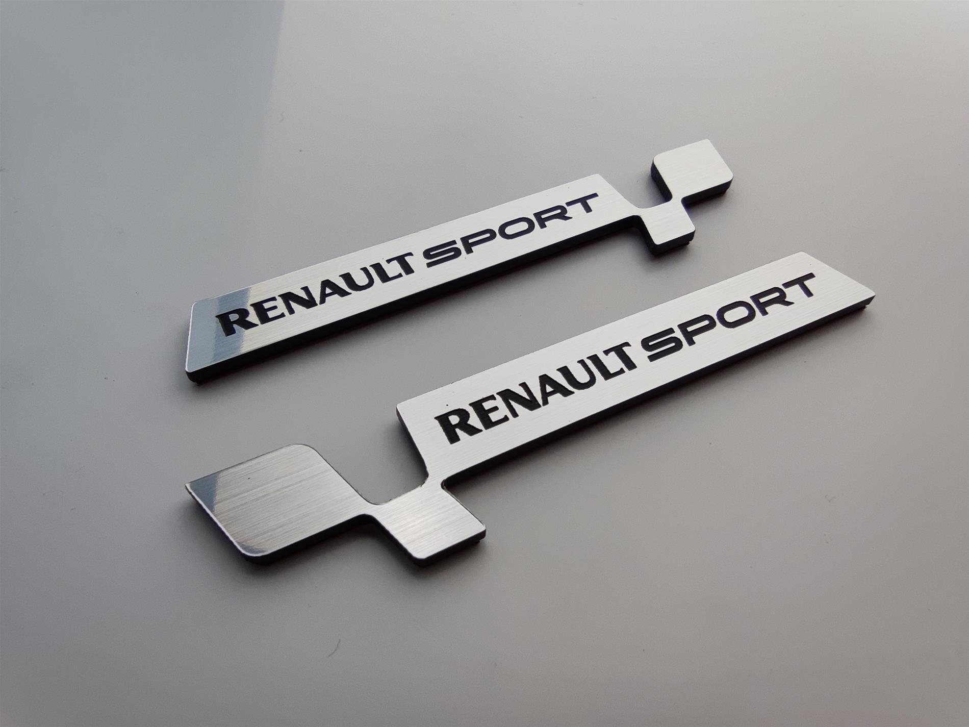 Renault sport gümüş renk bayraklı etiket