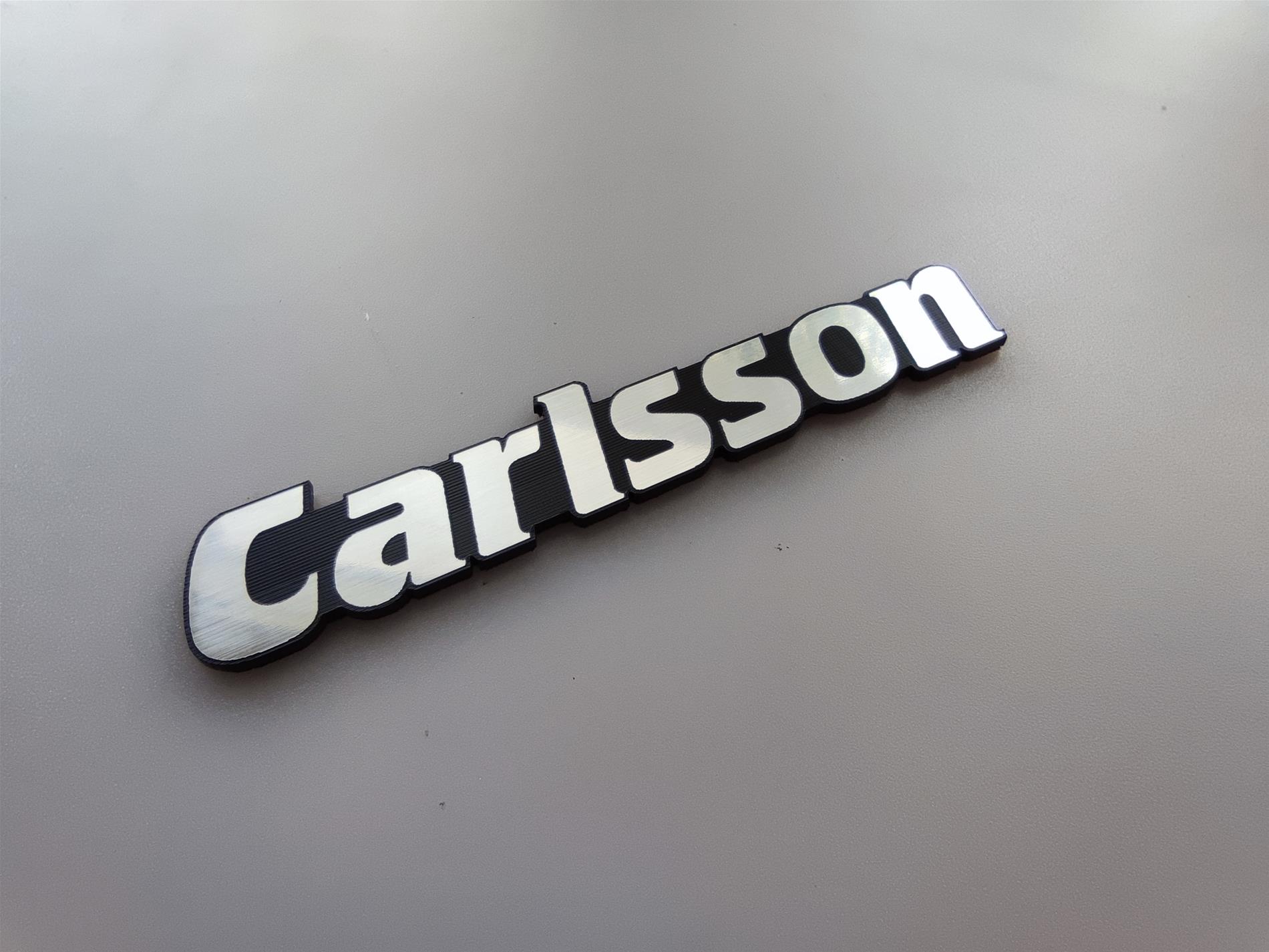 Carlsson Platik etiket Alüminyum Görünümlü