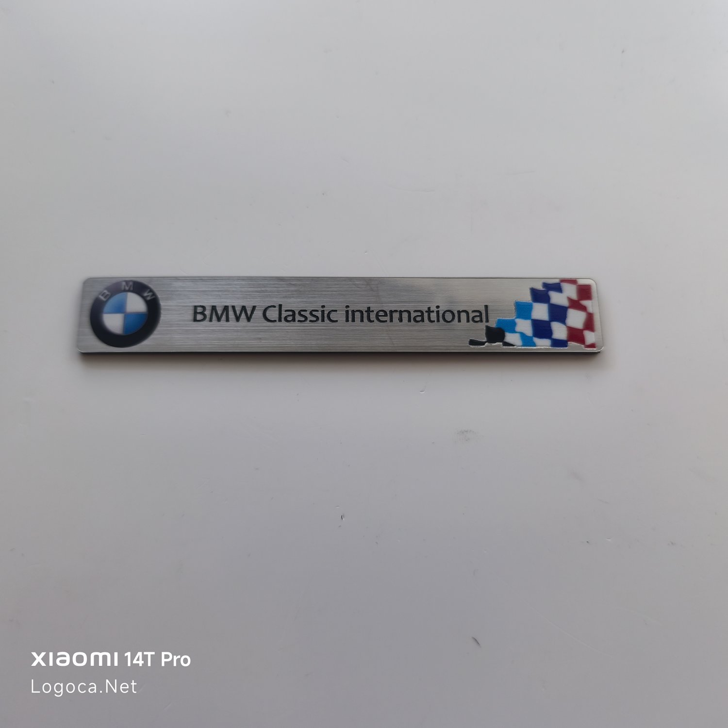 BMW classic international bayraklı renkli plastik etiket - Resim 4