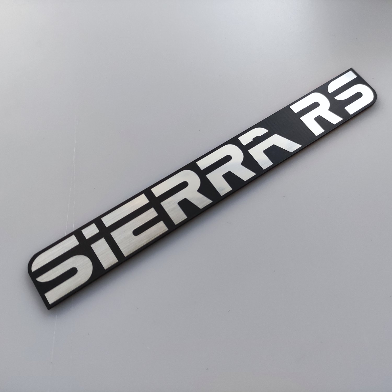 Ford Sierra RS Bagaj yazısı - Resim 2