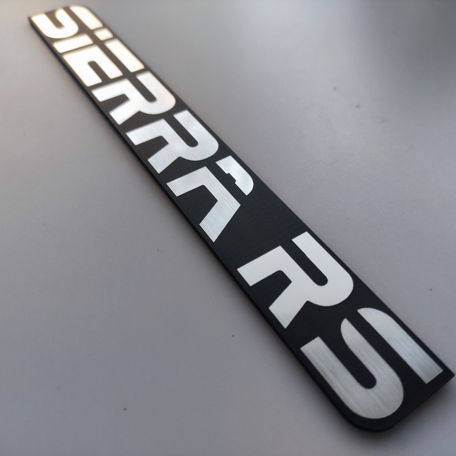 Ford Sierra RS Bagaj yazısı - Resim 3