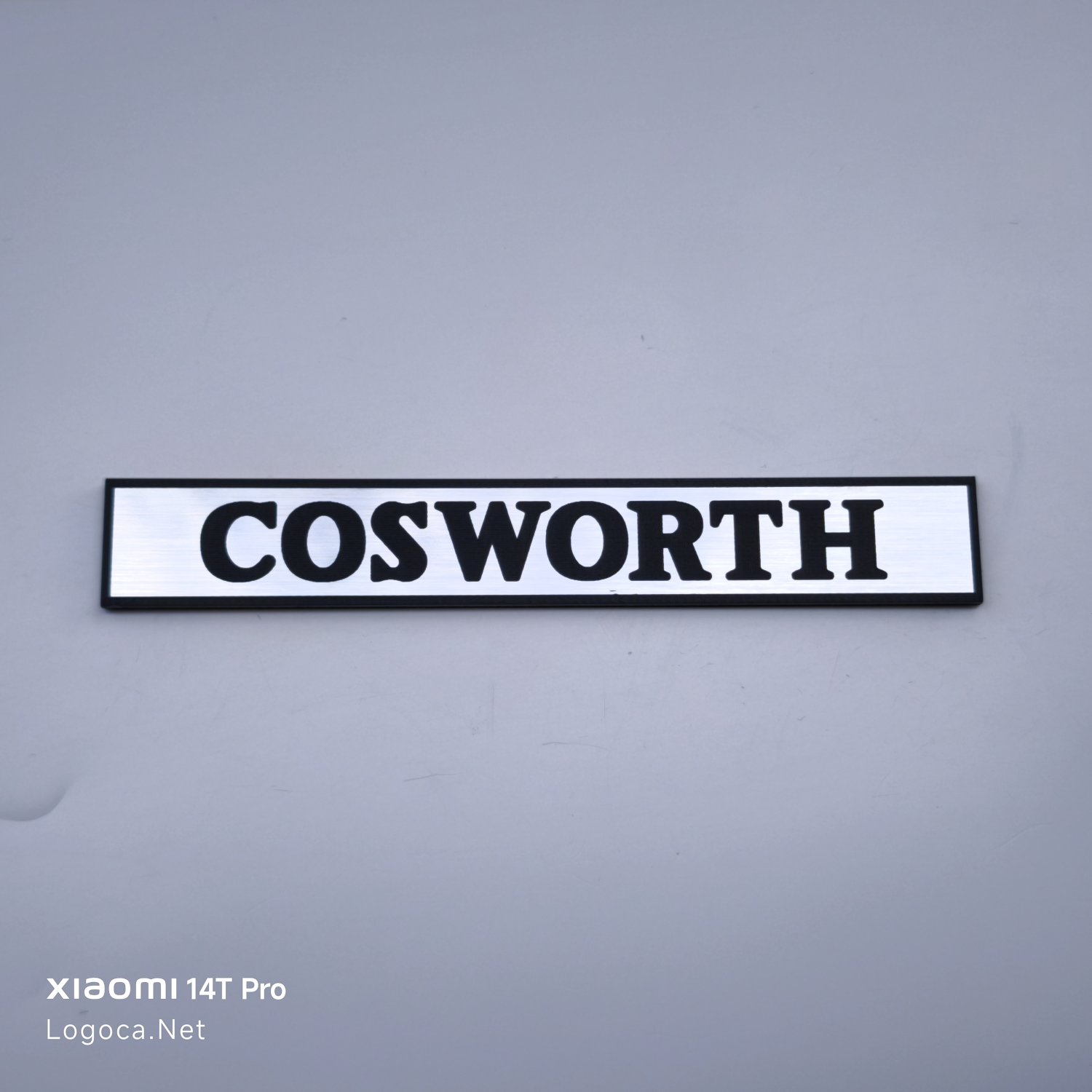 Cosworth plastik Bagaj Yazısı Amblemi - Şık ve Dayanıklı