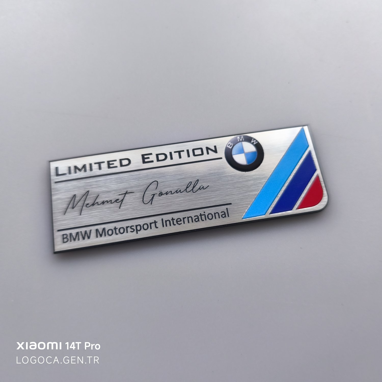 BMW M renkli Kişiselleştirilebilir 100x35mm Etiket