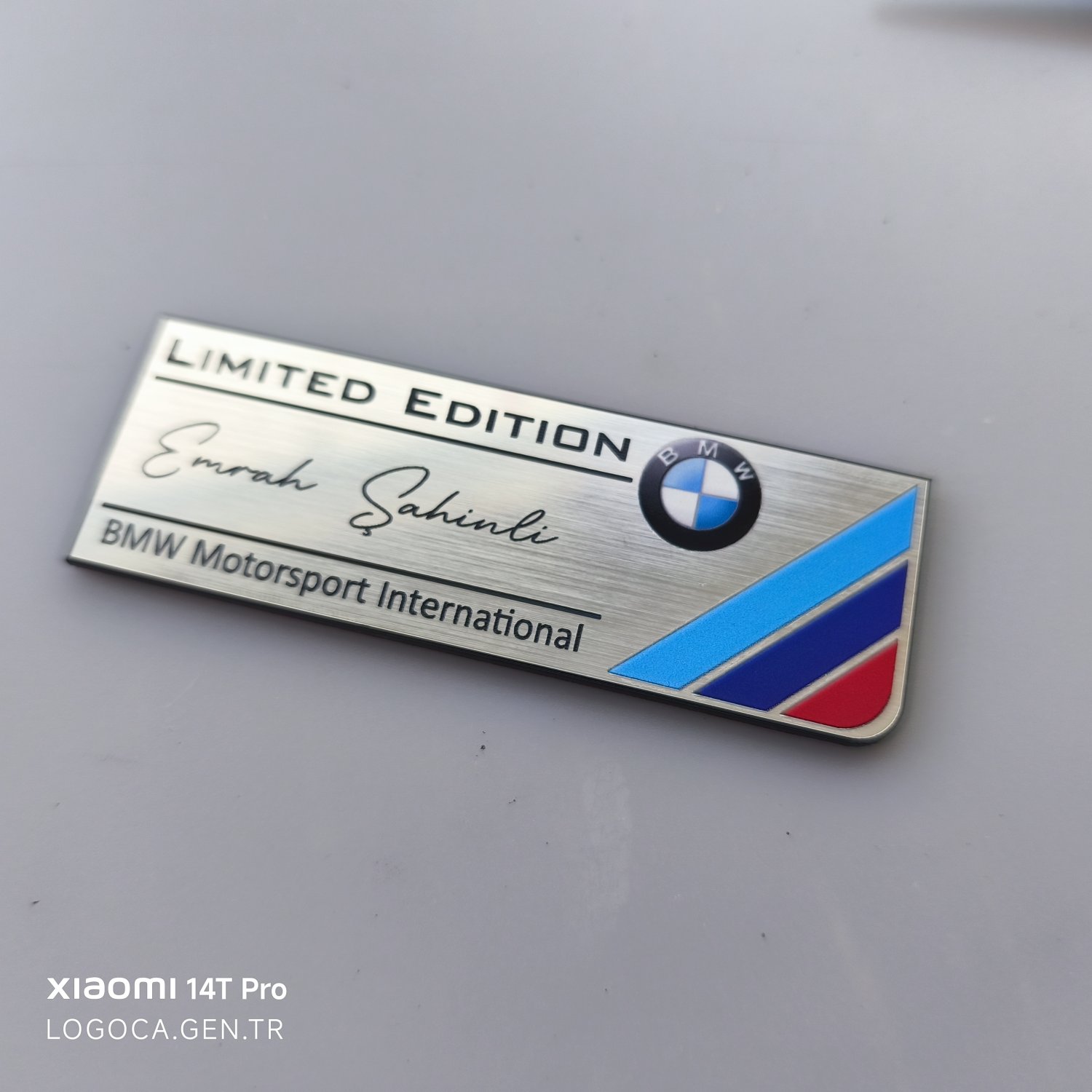 BMW M renkli Kişiselleştirilebilir 100x35mm Etiket - Resim 3