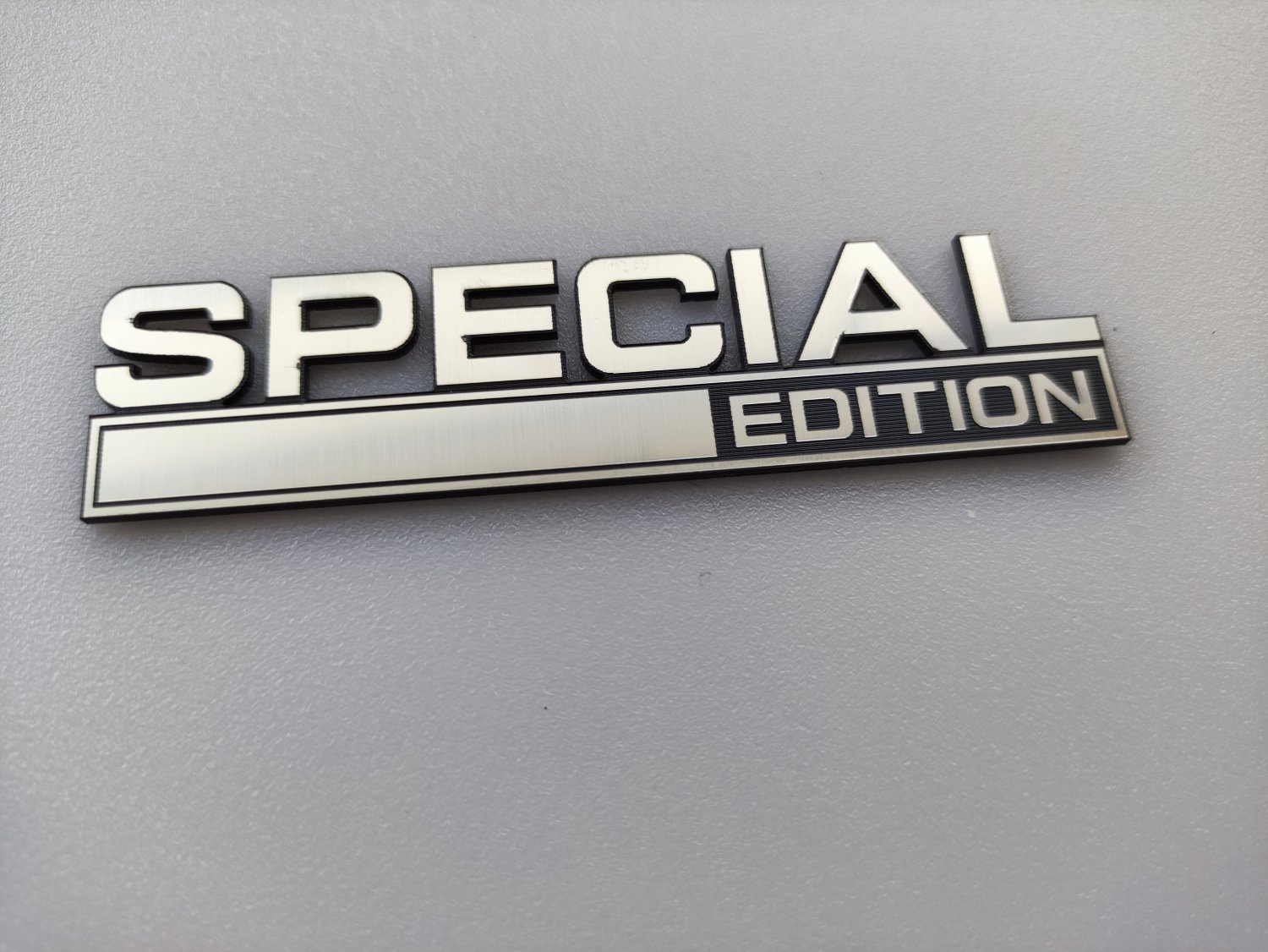 Kişiselleştiirlebilir Special Edition Yazısı - Resim 2