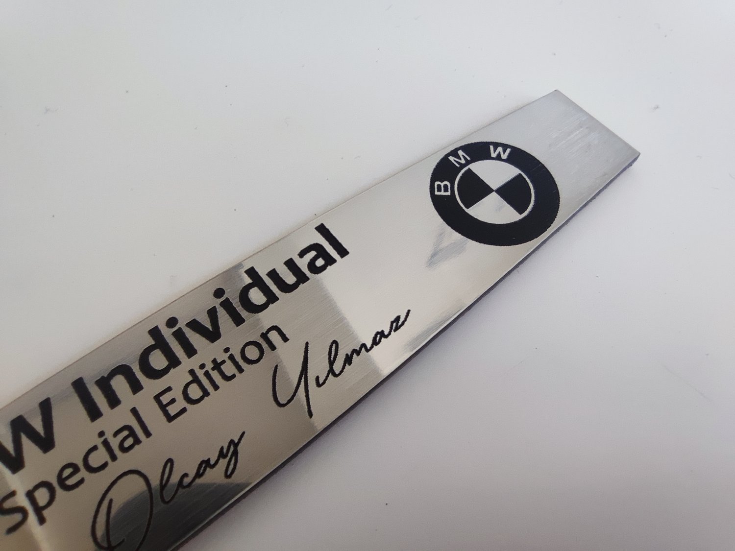 BMW çift logolu dekoratif plastik etiket - Resim 4