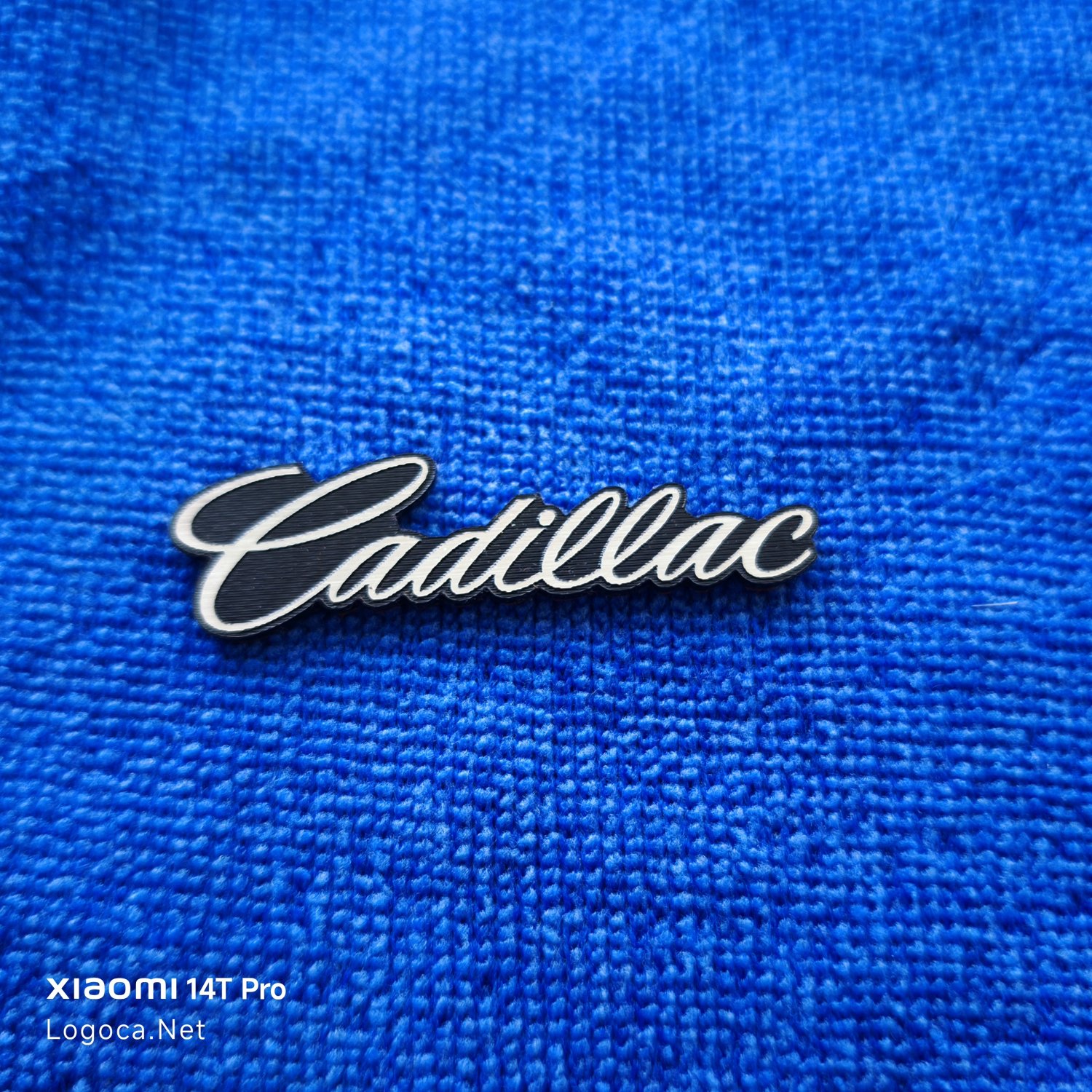 Cadillac Dekoratif Yazı | Telefon, Notebook ve Araba İçin Şık Tasarımlar çok al az öde