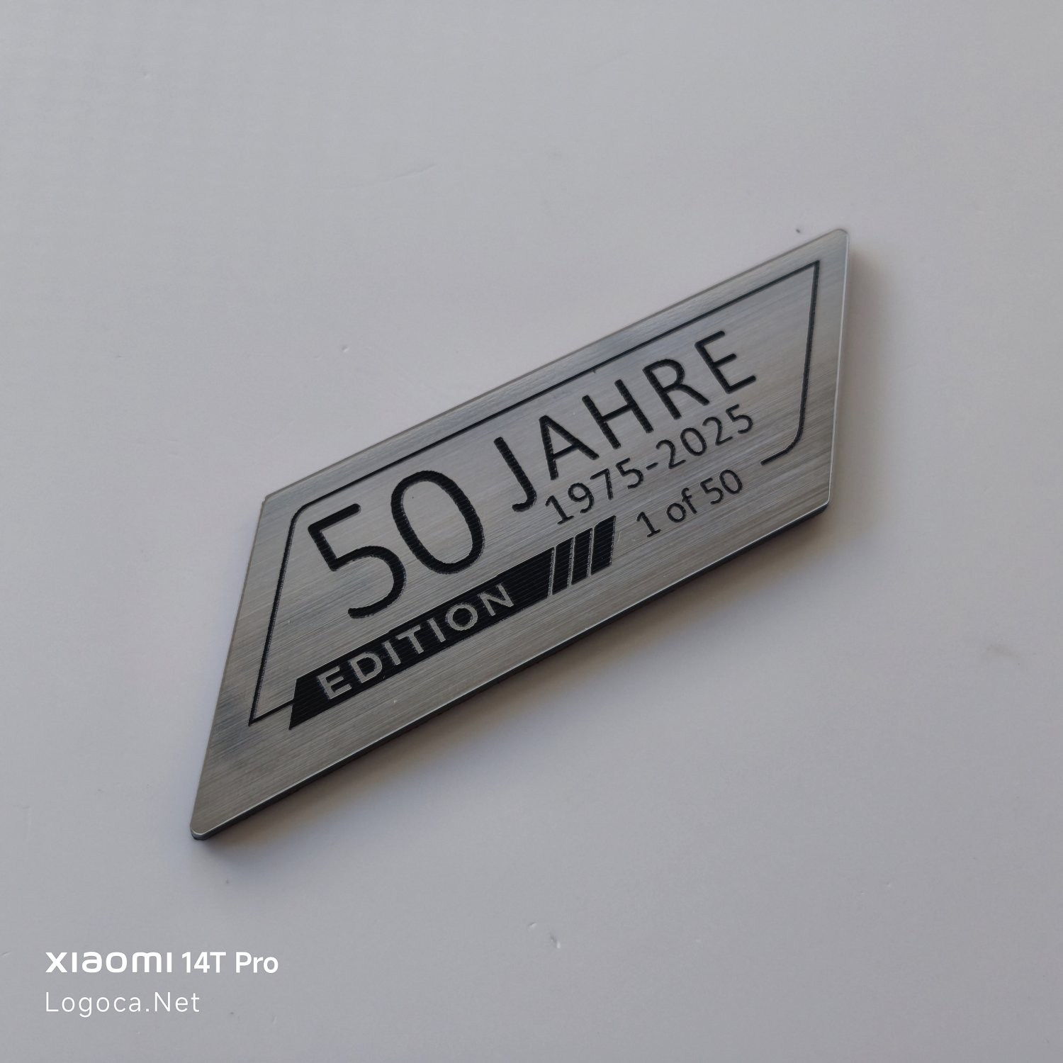 BMW 3 Serisi 50 Jahre Edition (1975-2025) Plastik Etiket - özelleştirilebilir Sınırlı Üretim sayısı (1/50)