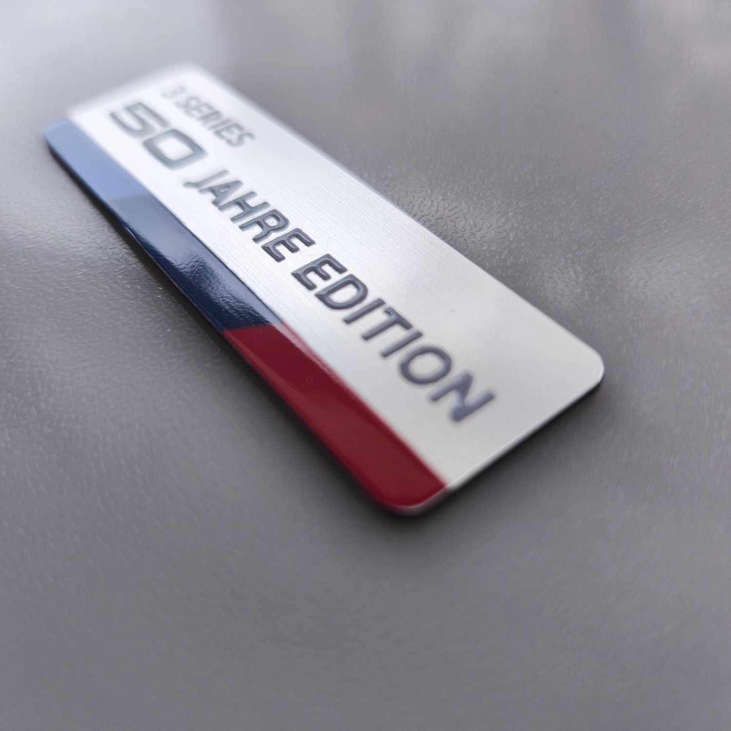 BMW 3, 4, 5 Series 50 Jahre Edition Renkli plastik Etiket - Resim 8