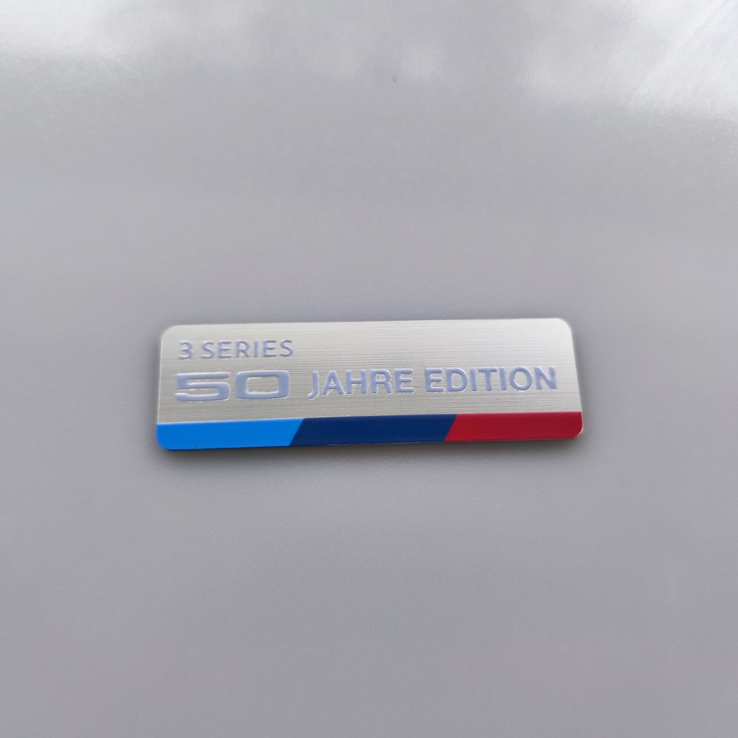 BMW 3, 4, 5 Series 50 Jahre Edition Renkli plastik Etiket - Resim 2