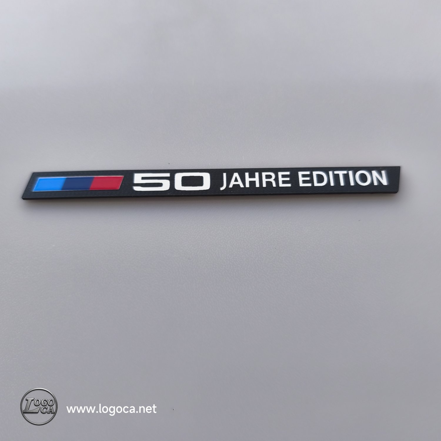 BMW  50 jahre edition plastik etiket - Resim 2