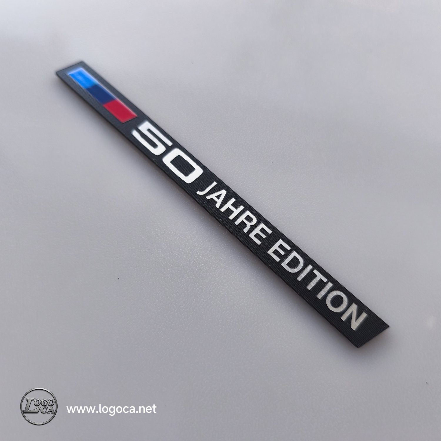 BMW  50 jahre edition plastik etiket - Resim 3