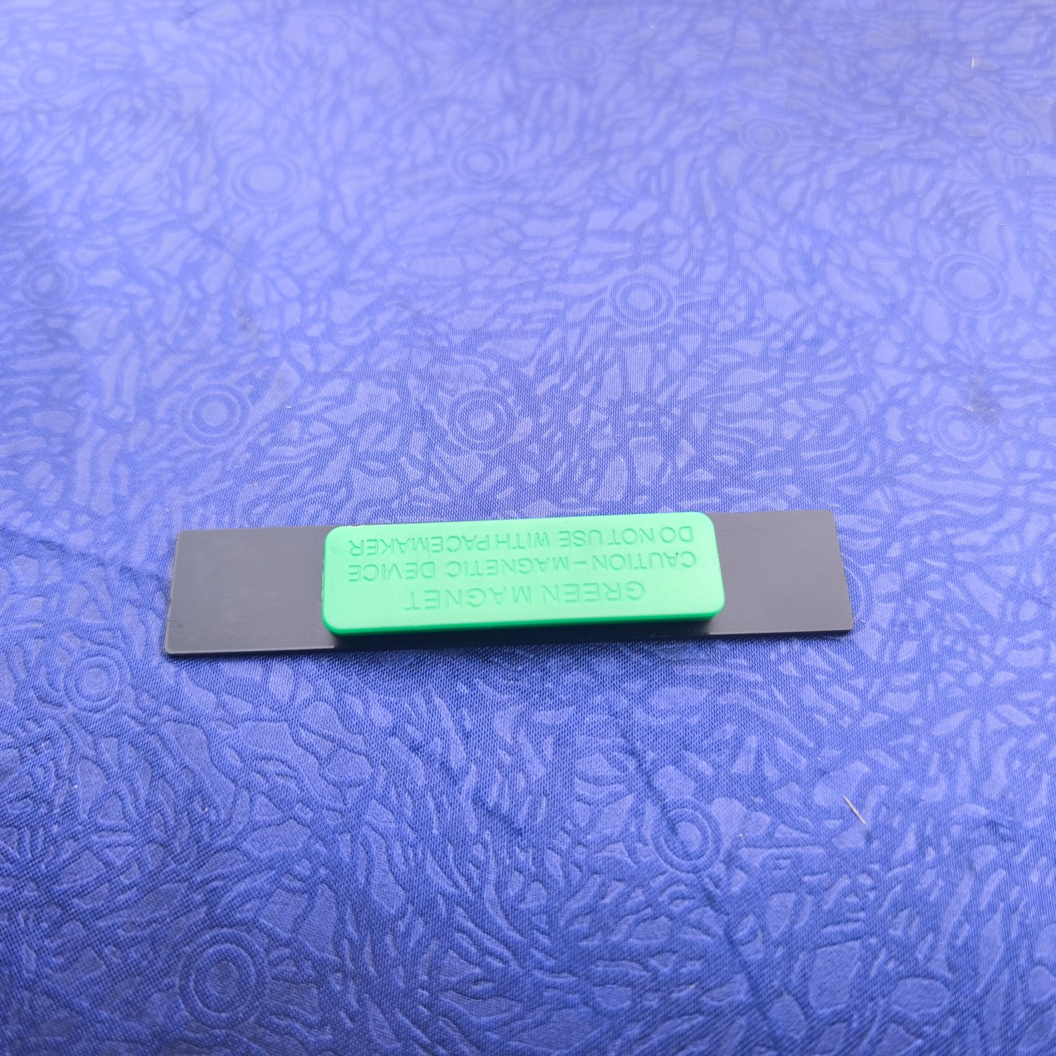 Özelleştirilebilir Şık Mıknatıslı Yaka Kartı 8x1,6cm - Pratik ve Zarif Çözüm - Resim 7